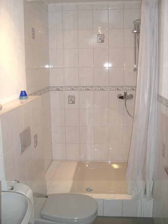 Ferienwohnung Pliefke Winringen Bagian luar foto